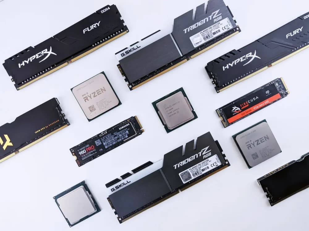 Memory modules and processors arranged on a light surface